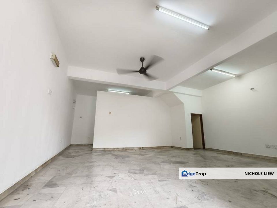 (FULL LOAN + UP & DOWN FULLY EXTENDED) 2 STOREY @ TAMAN KAJANG MEWAH, Selangor, Kajang