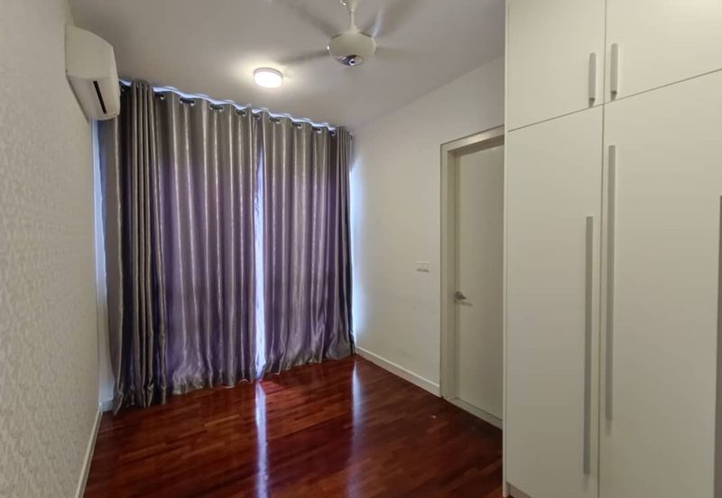 Vina Versatile Homes