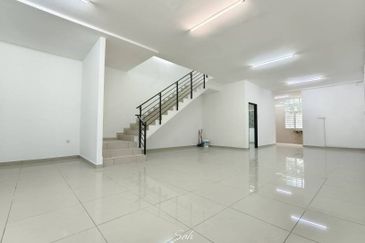 Bangi Avenue 3, Seksyen 7