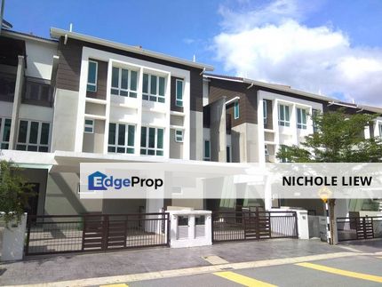3 STOREY SUPERLINK @ TIARA SOUTH, SEMENYIH, Selangor, Semenyih