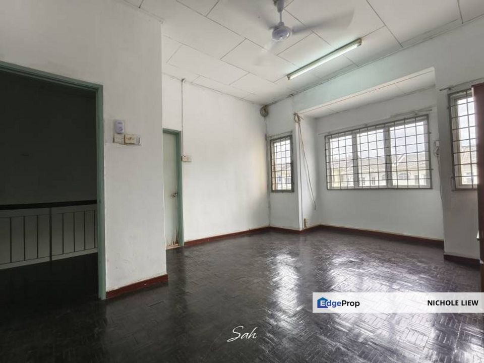 (FULL LOAN 20x70 MRT STATION) 2 STOREY @ TAMAN BUKIT MEWAH, KAJANG, Selangor, Kajang