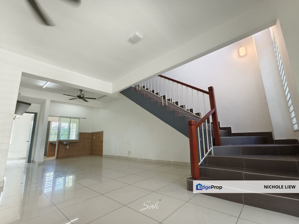 (FULL LOAN 24x70 INDIVIDUAL TITLE) 2 STOREY SUPERLINK @ TAMAN TIARA EAST SEMENYIH DIAMOND CITY ECO FOREST, Selangor, Semenyih