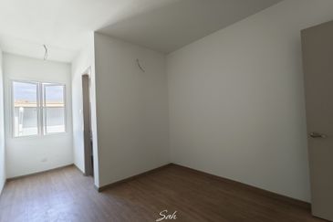 Semanja Park Terraces