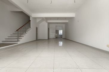 Semanja Park Terraces