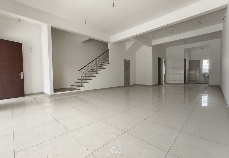 Semanja Park Terraces