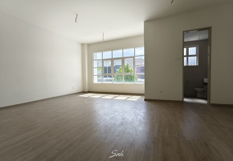 Semanja Park Terraces