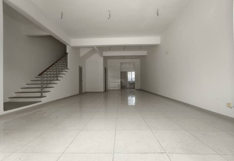 Semanja Park Terraces