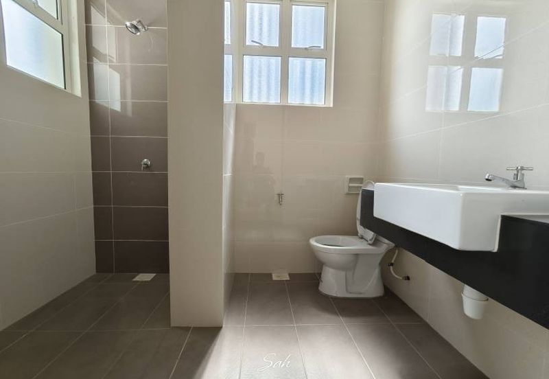 Semanja Park Terraces