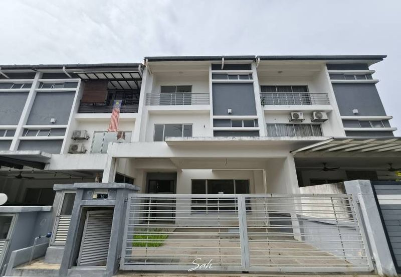 Fairfield Residences, Tropicana Heights