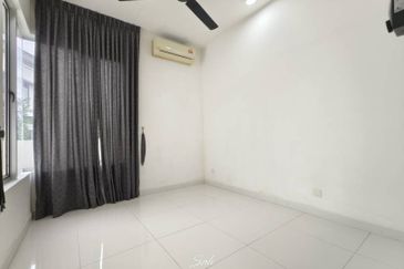 Parkfield Residences, Tropicana Heights