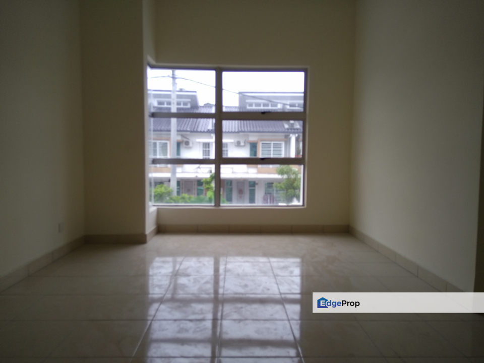 (FULL LOAN) 2 STOREY @ TAMAN MUTIARA RINCHING, SEMENYIH, Selangor, Semenyih