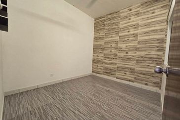 Ascotte Boulevard Condominium