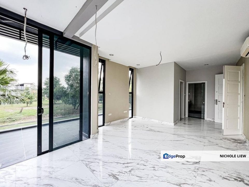 (LUXURY BRAND NEW) 3 STOREY BUNGALOW @ PERDANA LAKEVIEW EAST, Selangor, Cyberjaya