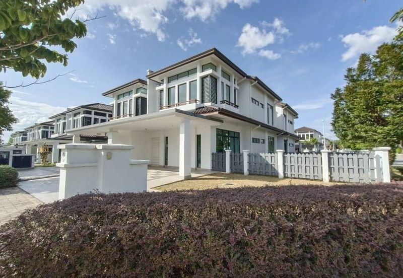 Tenderfields @ Eco Majestic