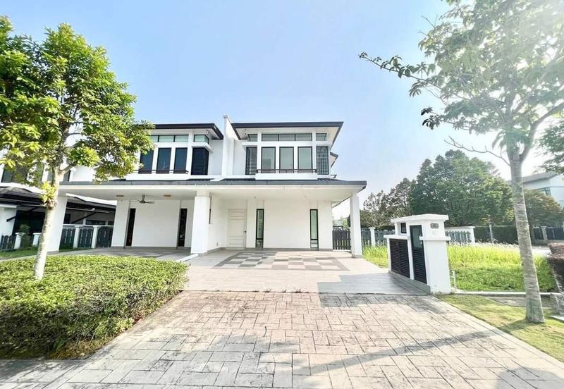 Tenderfields @ Eco Majestic