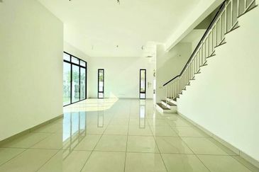 Tenderfields @ Eco Majestic