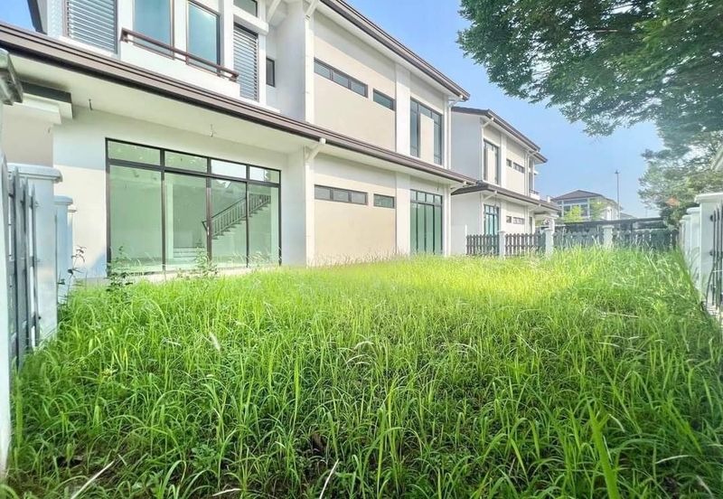 Tenderfields @ Eco Majestic