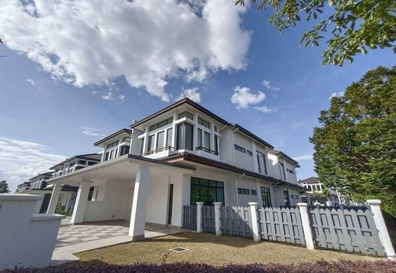 Tenderfields @ Eco Majestic