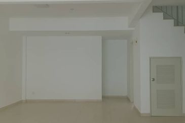 Semi-D House For sale In Batu Caves