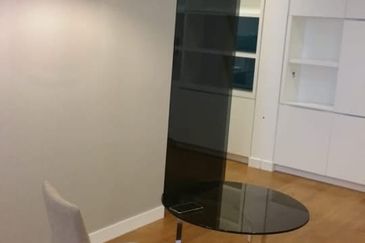 Face Platinum Suites