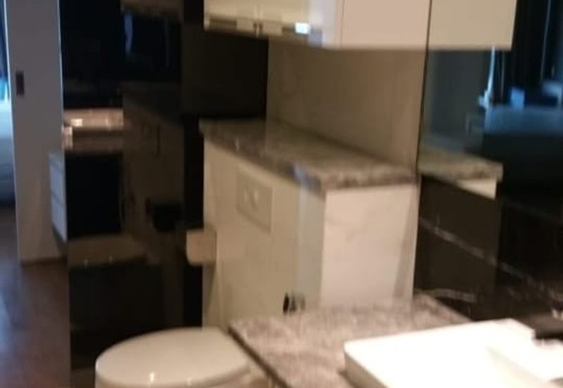 Face Platinum Suites