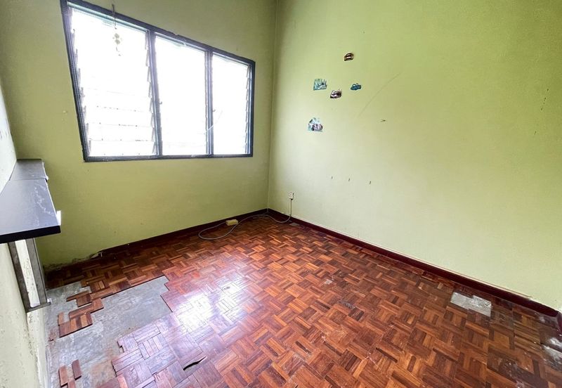 Double Storey House For Sale In Selayang