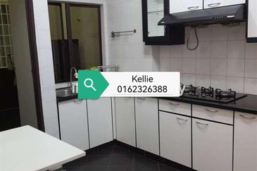 Condominium Dutamas For Rent