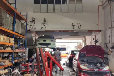 Taman Industri Bolton