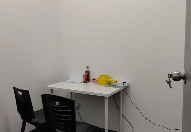 Spring Crest Industrial Park