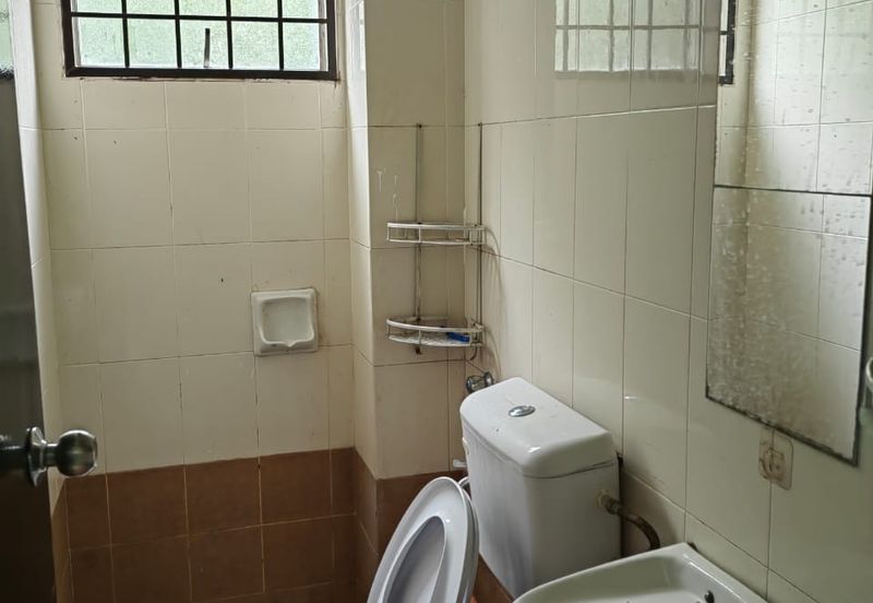 Double Storey House For Rent In Batu Caves