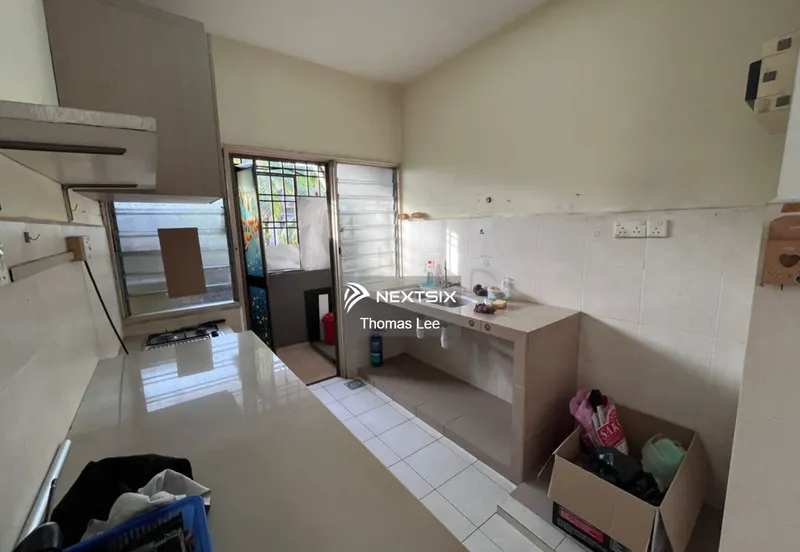 Taman Tampoi Indah II, Villa Ros