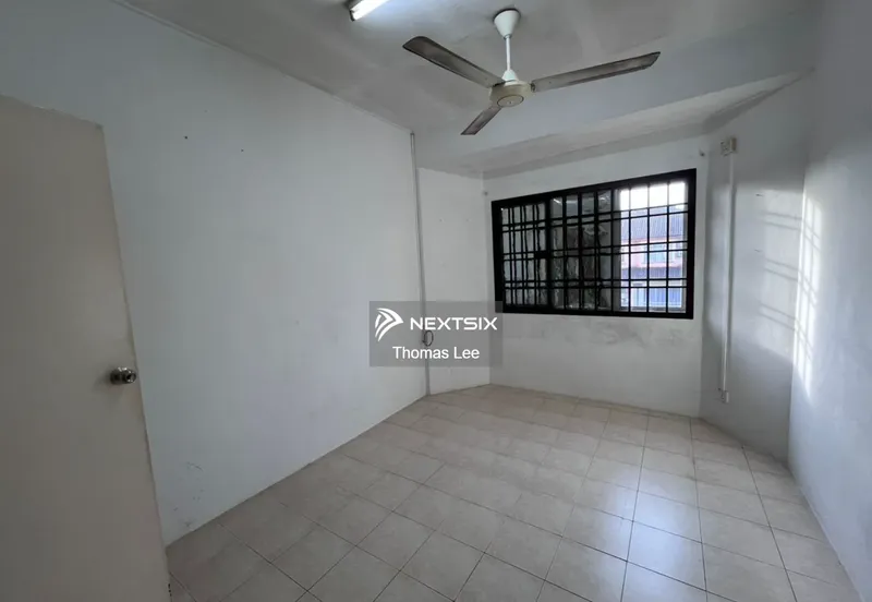 Taman Tampoi Indah II, Villa Ros