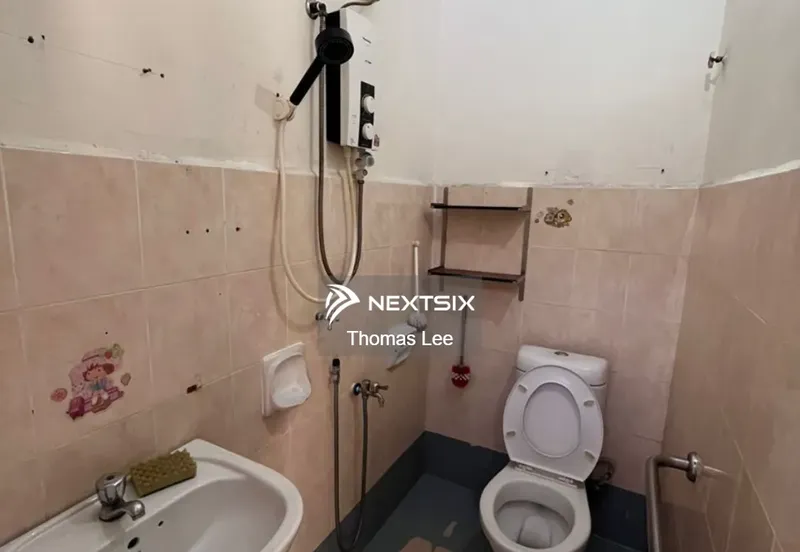 Taman Tampoi Indah II, Villa Ros