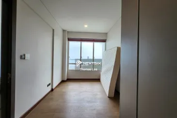 Puteri Cove Residences