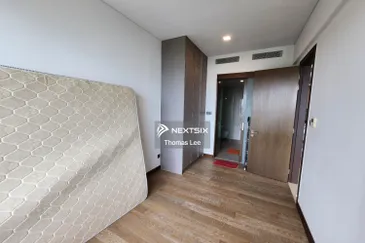 Puteri Cove Residences