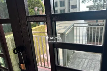 D'Summit Residences @ Kempas Utama