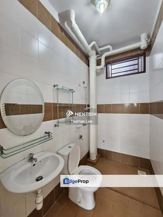 Kipark Apartment🔥【Taman Tampoi Indah公寓出售🏢 就在Kipmart旁边🛍️, Johor, Tampoi