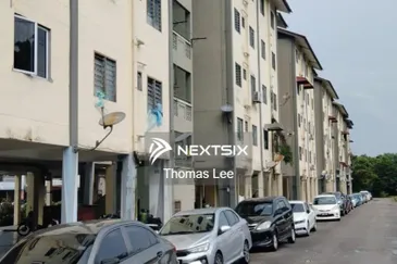 Pangsapuri Merak Kangkar Pulai