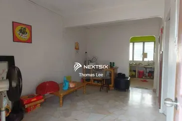 Flat Taman Ungku Tun Aminah