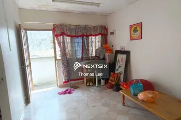 Flat Taman Ungku Tun Aminah