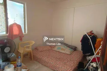 Flat Taman Ungku Tun Aminah