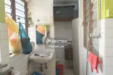 Flat Taman Ungku Tun Aminah