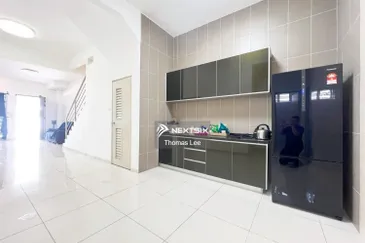 Oleander @ Kempas Utama