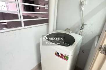 Dedaun Hijau (Greenfield Regency)