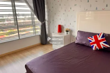 Midas Perling Apartment