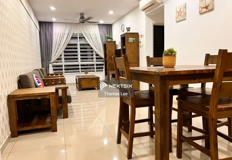 Midas Perling Apartment