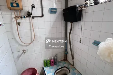 Flat Taman Ungku Tun Aminah