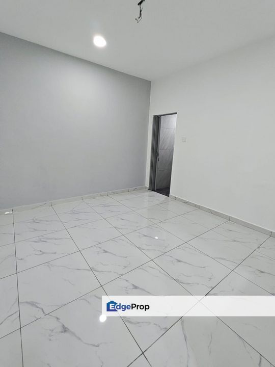 🔥☘️ 士乃 Taman Senai Jaya 最靓的仔，整条街有2间❤️全装修漂亮漂亮😍 单层排屋‼️ 整间新新又美美☘️🔥, Johor, Senai