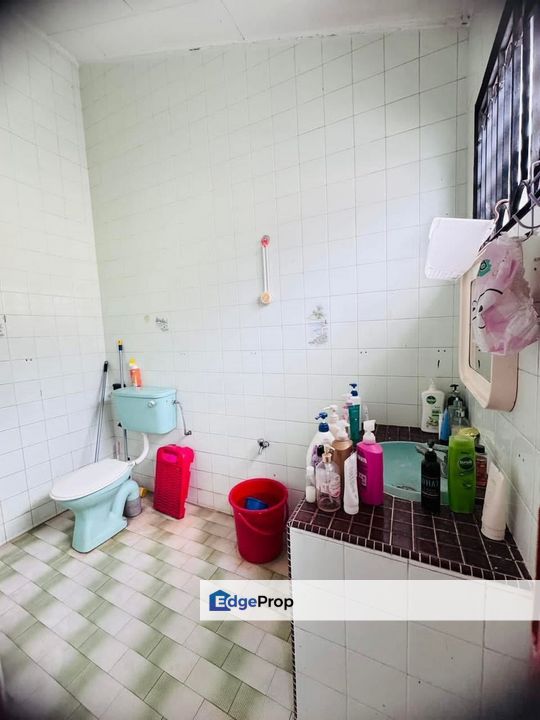 Penggawa Barat 单层排屋🌟 Skudai Highway 旁边 出入方便有巴士站通往第一关卡😍😍😍, Johor, Johor Bahru