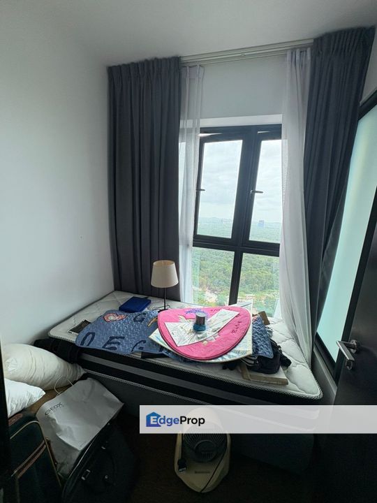 🔥🏢 Loft Duplex 角头单位出售😎 #Almas Suites 896sqft😍 装修和家具都ready，整体布置温馨🌟🌟🌟 , Johor, Kota Iskandar